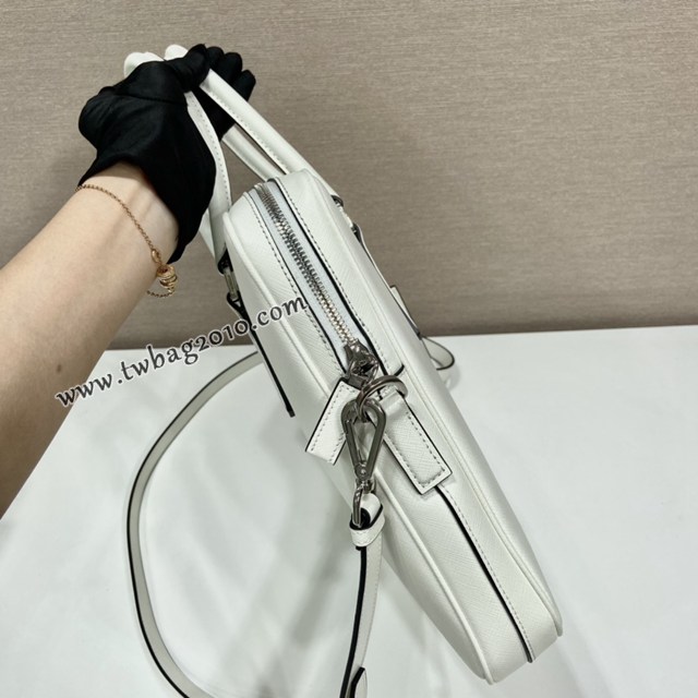 Prada專櫃新款新色公事包 2VE368 普拉達十字紋牛皮男士手提公事包 csp1095
